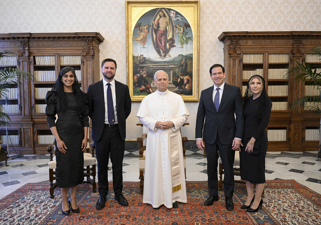 Rubio to Hold ‘Frank’ Talks With Pope Leo