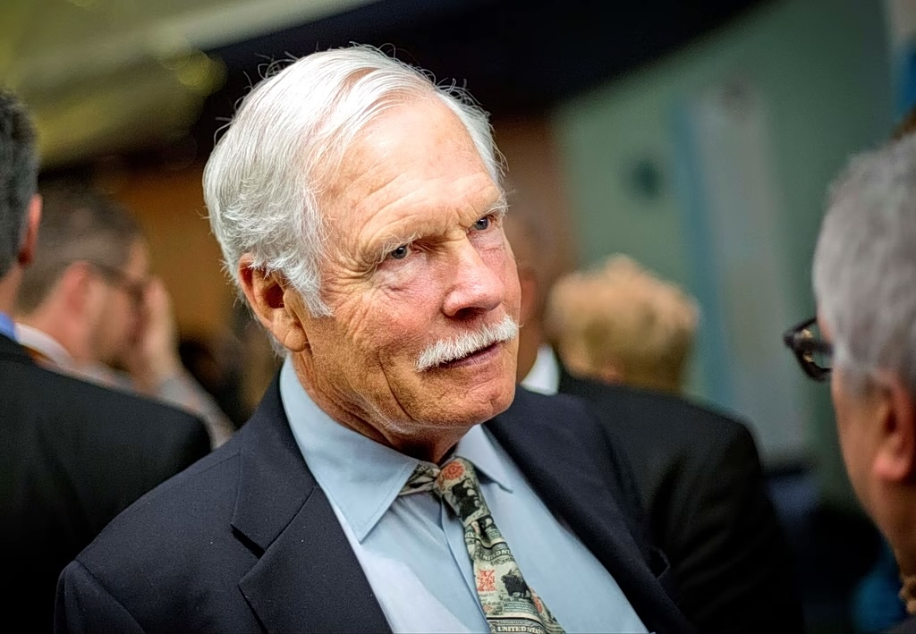 Ted Turner, Who Shaped Cable TV and Launched CNN, Has Died at 87
