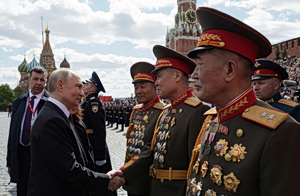 Putin’s Strongman Image Is Fading as Ukraine Brings War Home to Russia