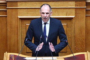 Greek FM to Brief Parliament on Global Sumud Flotilla