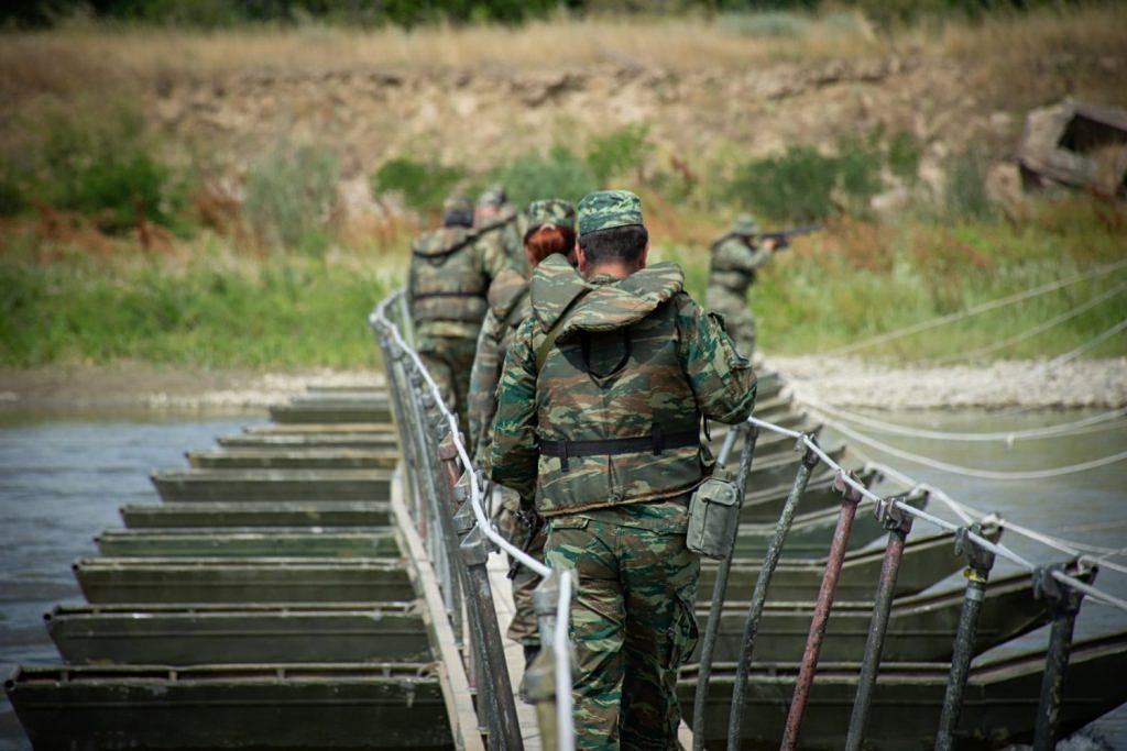 Greece Imposes Fines Up to €6,000 for Draft Evasion