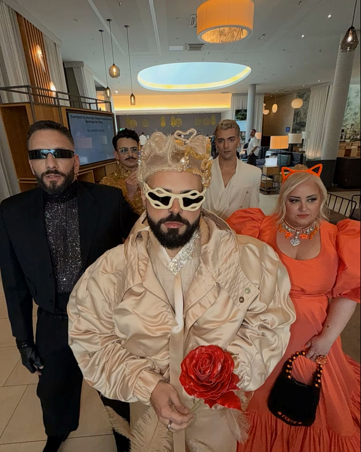 Akylas Eurovision turquoise carpet