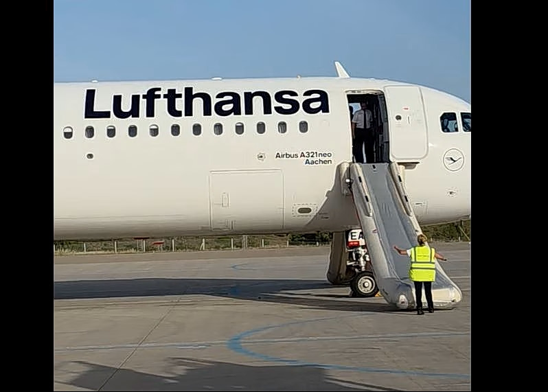 Plane on Athens–Munich Route Makes Emergency Landing