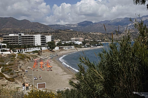 Gov’t Unveils Sweeping Tourism Zoning to Counter ‘Overdevelopment’ on Isles, Coastlines