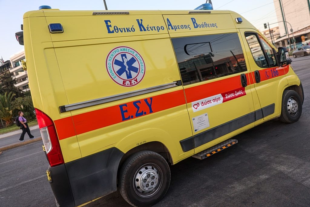 Young Woman Dead After Fall from Apt. Building in Piraeus