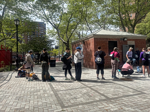 Who Wants to Take a 32-Mile Walk Around Manhattan? Everyone, Apparently.