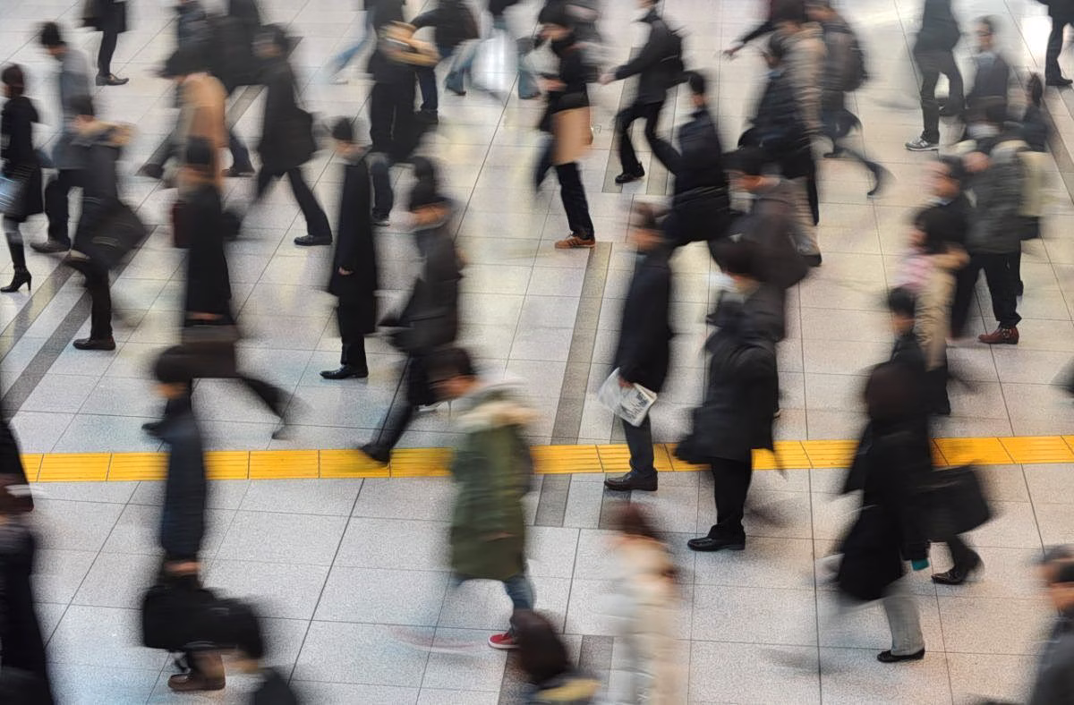 Greece in Bottom-Half of Annual Average Wages in 2025: OECD