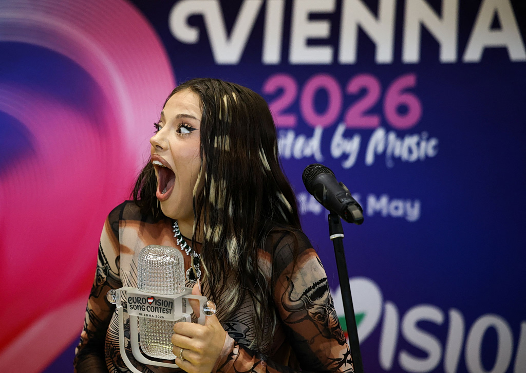Dara Returns to Bulgaria After Eurovision 2026 Win