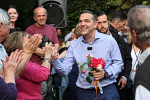 Tsipras Sets May 26 Launch for New Political Party