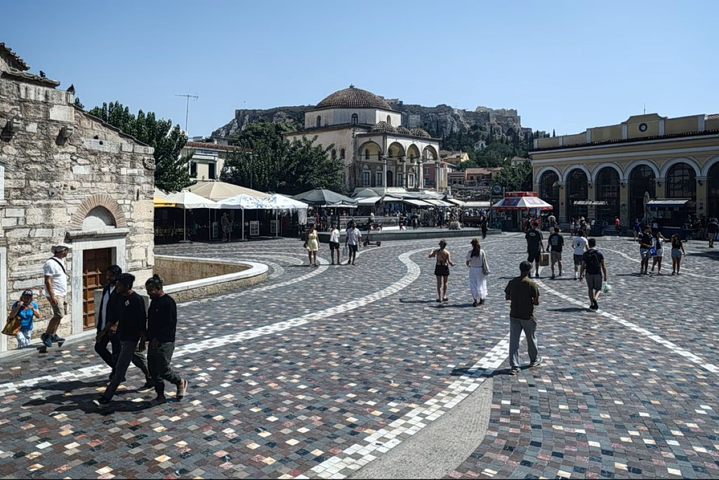 Athens’ Tourism Boom Still Trails Barcelona
