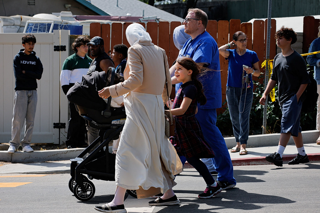 San Diego Mosque Shooting Leaves Five Dead