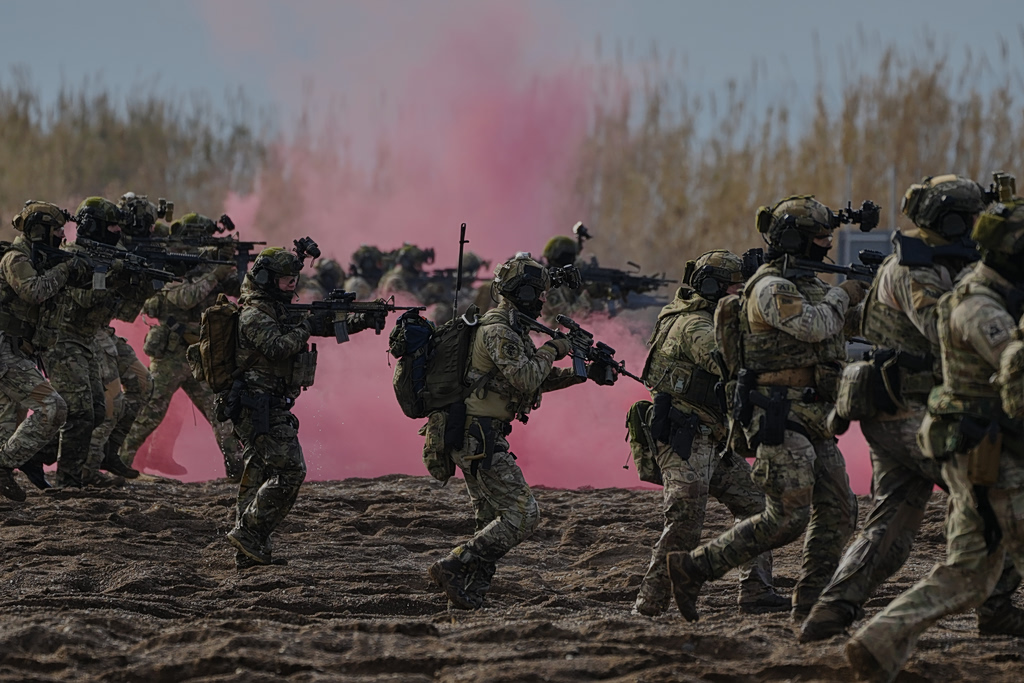 House Committee Advances Bill to Extend U.S. Military Training Assistance to Greece