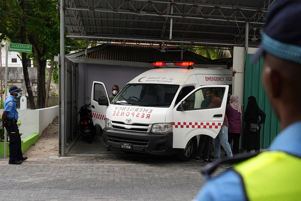 Maldives Recovers Last Two Bodies in Deadly Italian Dive