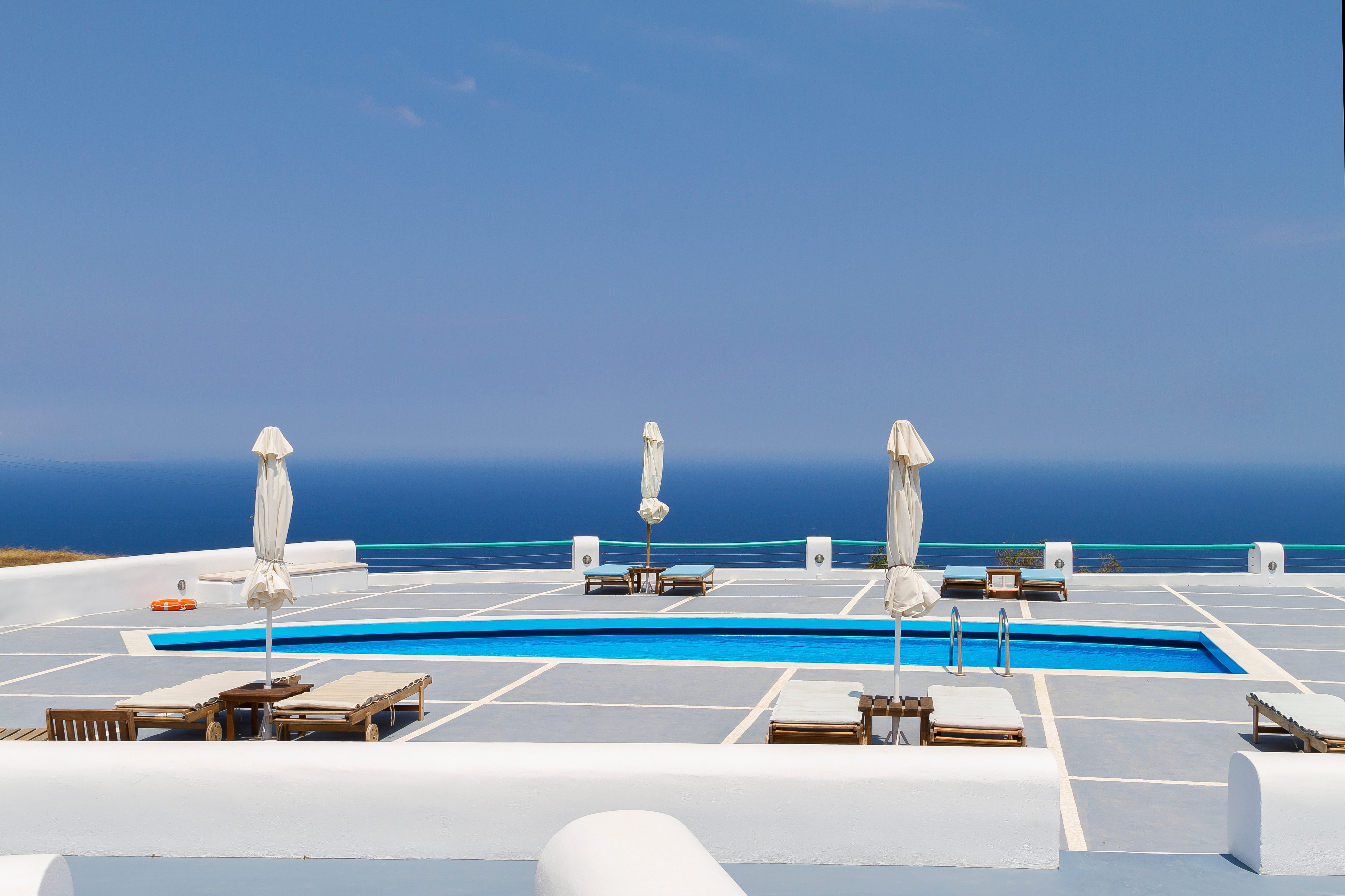 Greek Hoteliers Raise Concerns Over New Tourism Plan