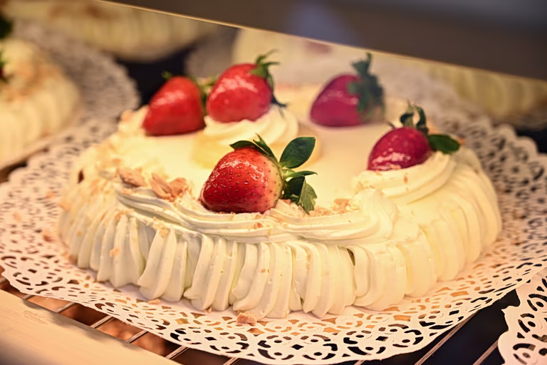 Bozas’ Almond Cake Still Tastes Like Old Athens