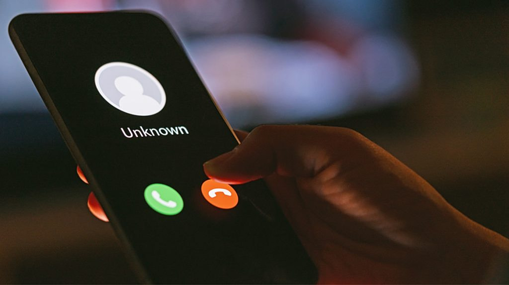 Elderly Woman Loses €36,000 in Sophisticated Phone Scam