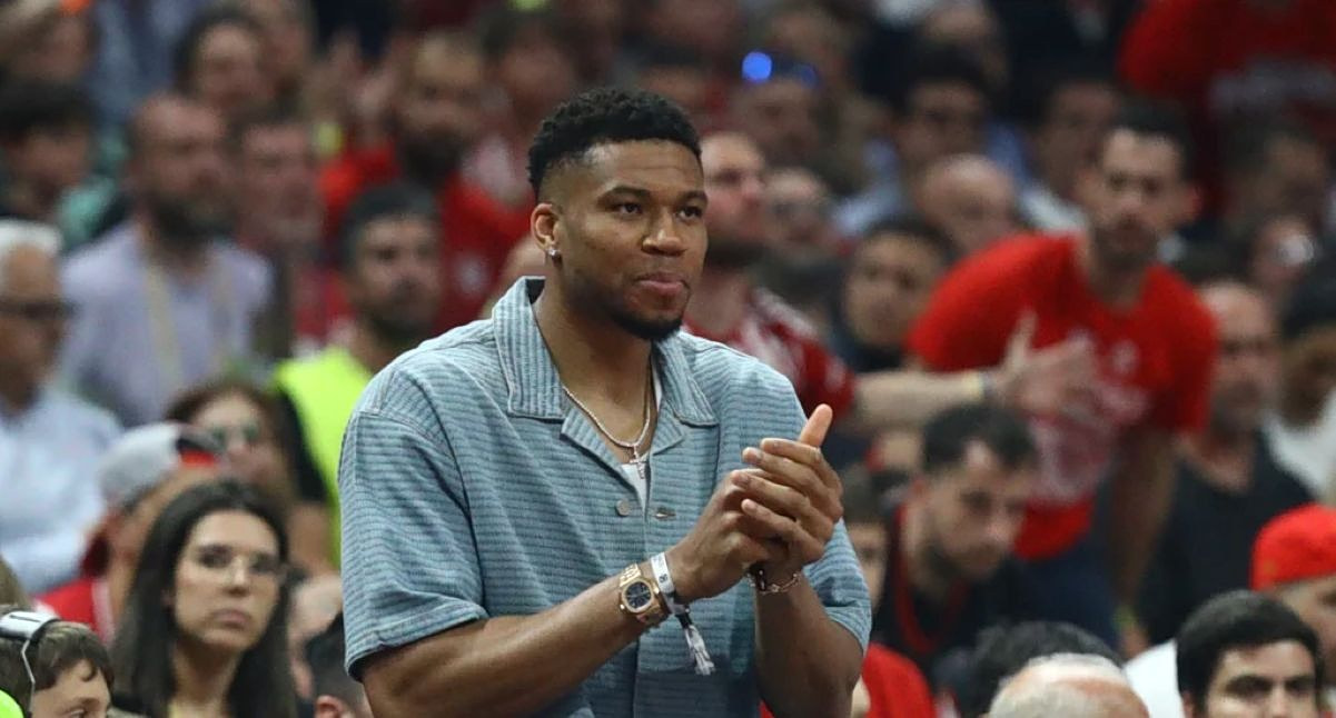 Giannis Antetokounmpo Draws Spotlight at EuroLeague Final in Athens