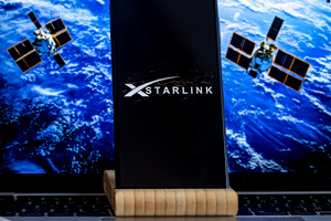 Starlink in Ukraine War: Hacks, Jamming, the Russia’s Dual Game