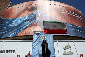 Iran Pursues Deal That Brings Economic Relief Without Handing Trump Victory