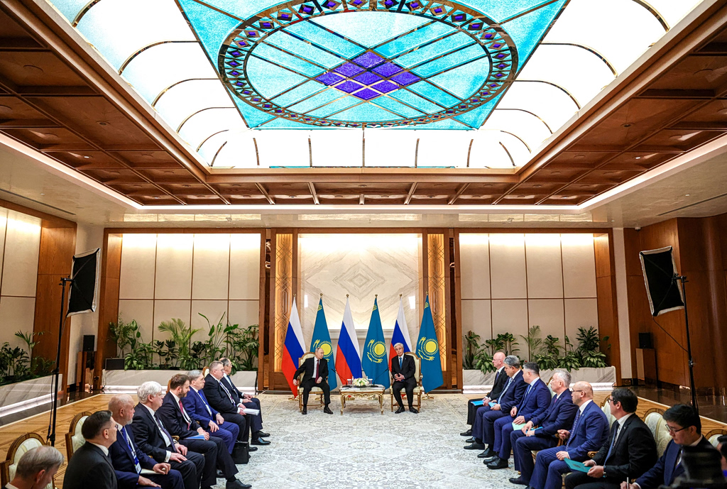 Russia to Build Kazakhstan’s First Nuclear Plant
