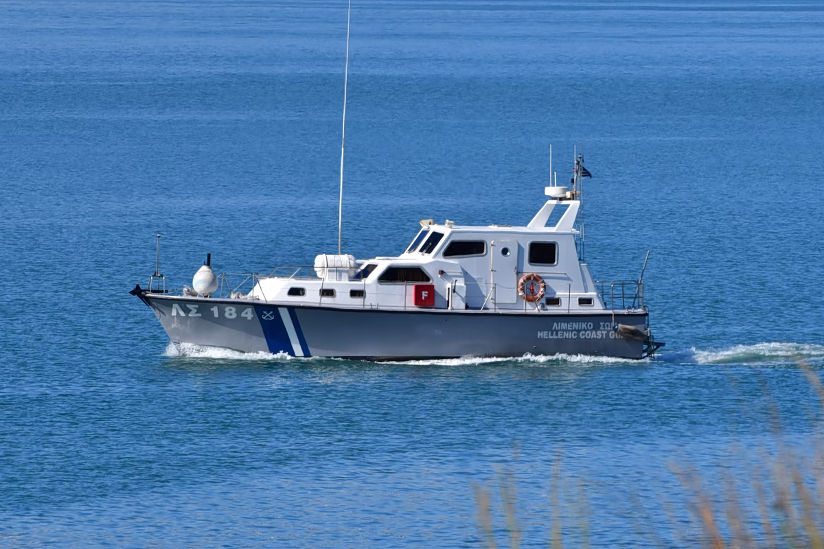 Two British Tourists Injured in Zakynthos by Boat Wake