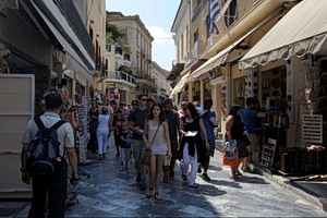Europe’s Hotel Price Gap: From Mykonos Luxury to Tirana’s Budget Stays