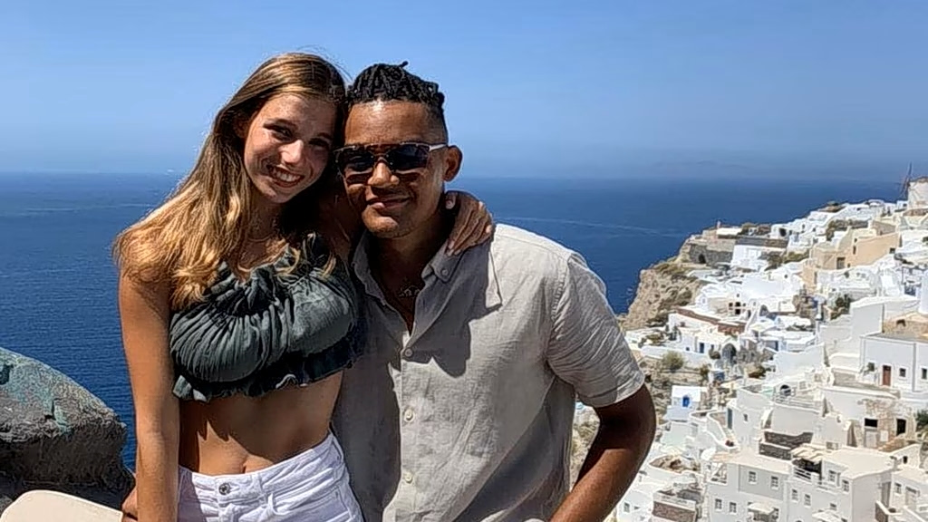 Reports: Pole Vault Star Karalis to Marry Long-Time Girlfriend