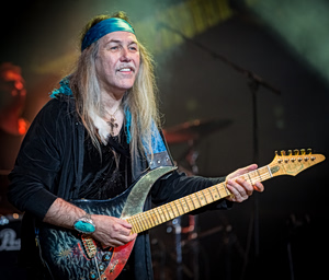 Uli Jon Roth Brings Virgin Killer Tour to Athens