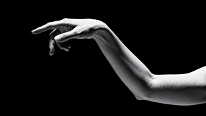 Medea Returns to Epidaurus in Tribute to a Landmark Production