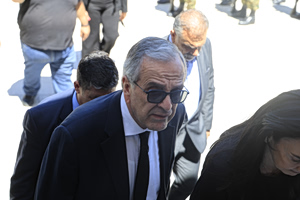 Is Antonis Samaras About to Announce His New Party?