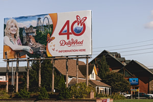 How Dolly Parton Built the Tourism Empire of Her Dreams
