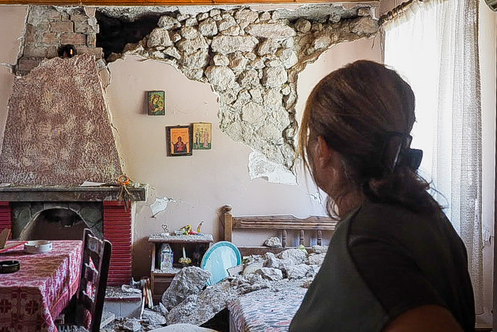 Evia Hit by New 4.3 Magnitude Quake After Strong 5.2 Tremor