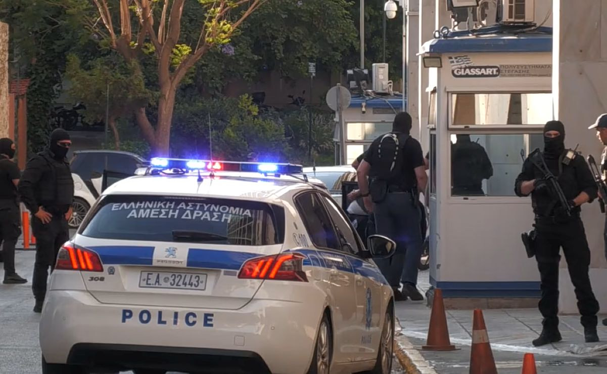 Palestinian Suspect Accused of Hamas Links Transferred to Athens Police Headquarters