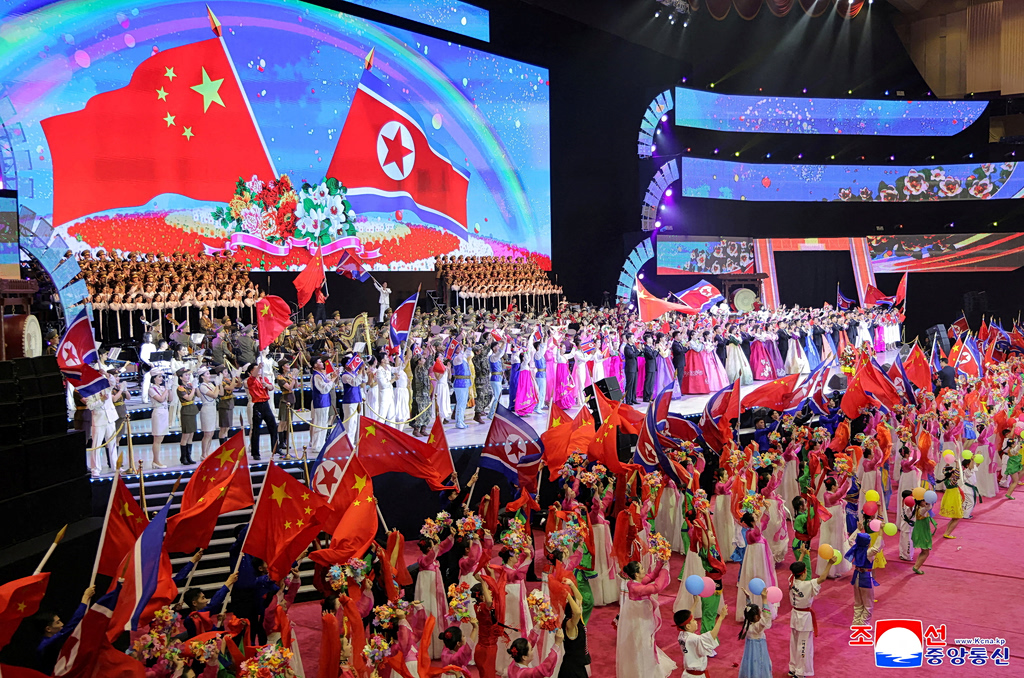 China and North Korea agree to deepen ties at Pyongyang summit