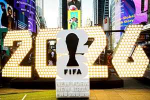 The Airline Analyst Who’s Getting Paid to Watch Soccer