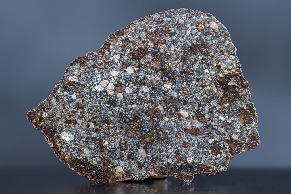 Sahara Meteorite Points to a Lost Moon-Sized Planet