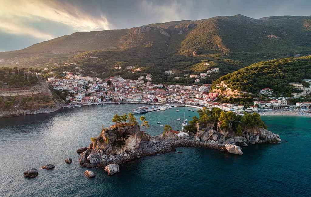 Greek shipping connects the world