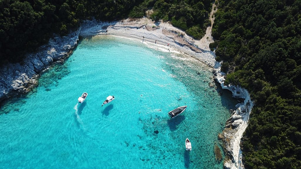 5 Greek Beaches Named Among Europe’s Best for 2026