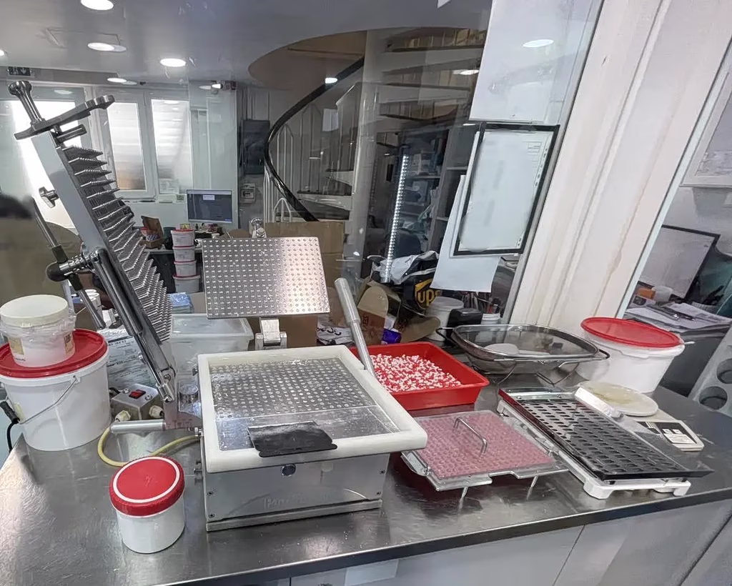 Pharmacist Released on €50,000 Bail in Illegal Drugs Case
