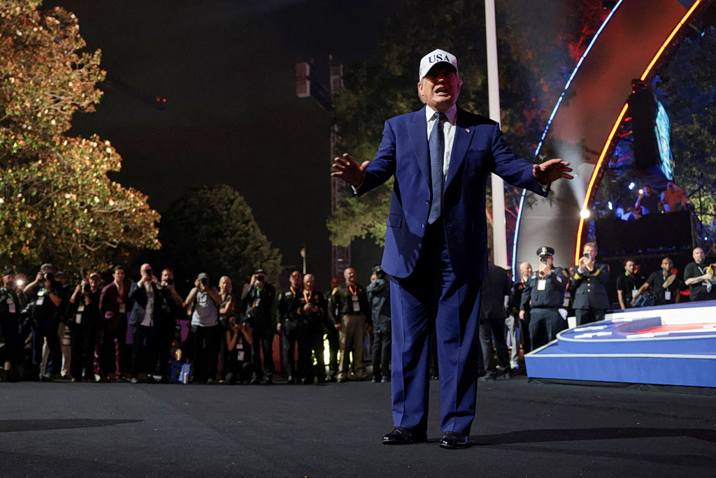 The Race to Land an Iran Deal Loomed Large Behind Trump’s UFC Birthday