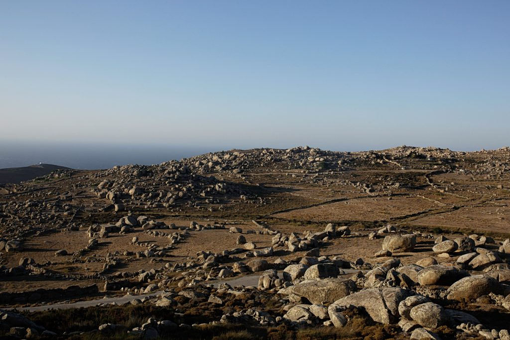 Alonnisos and Tinos Declared in Water Shortage Emergency