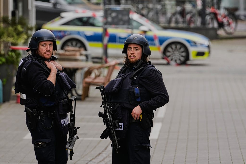 WWII Bomb Forces Thousands Out of Homes Near Berlin