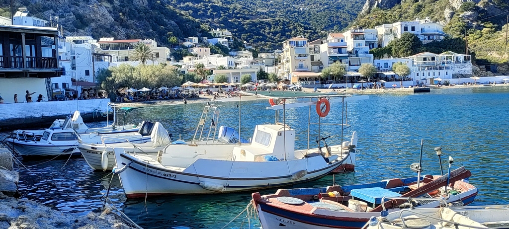 Greece Changes Rules on Summer Holiday Leave System