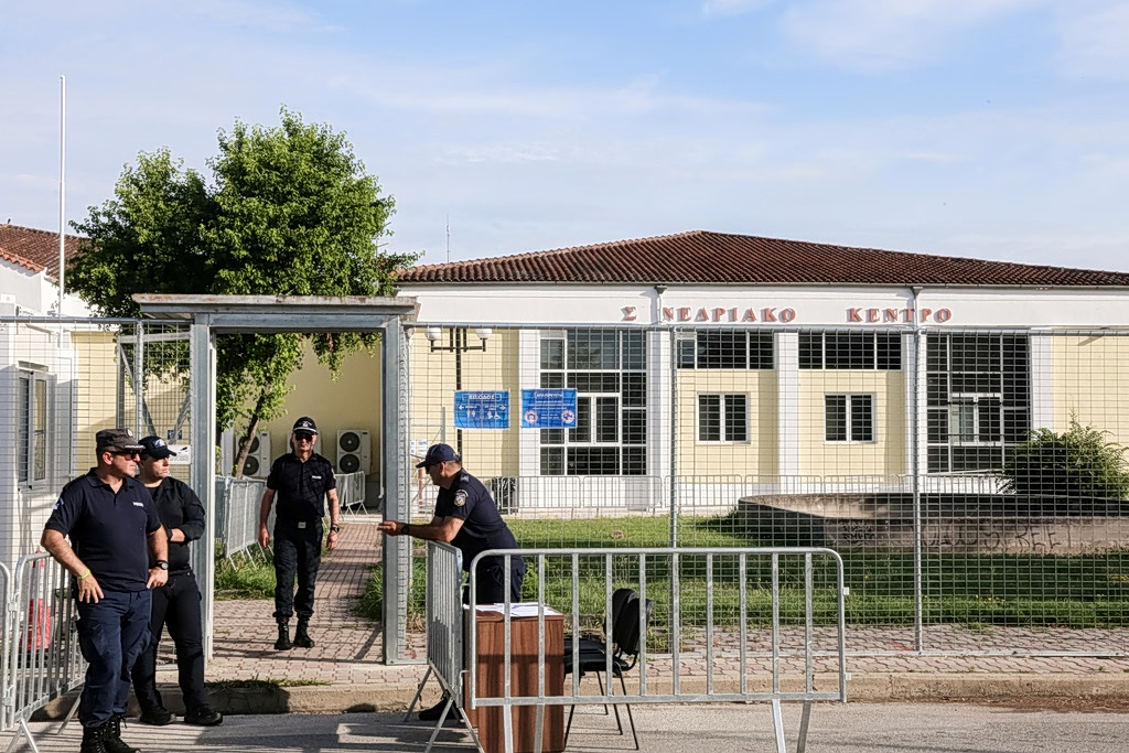 Greek State limits Civil Claim in Tempi Trial to 4 RR Officials