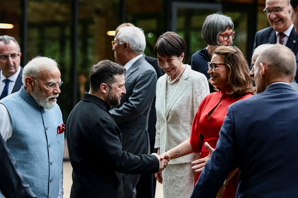 G7 Leaders Back Ukraine, Plan Stronger Russia Sanctions