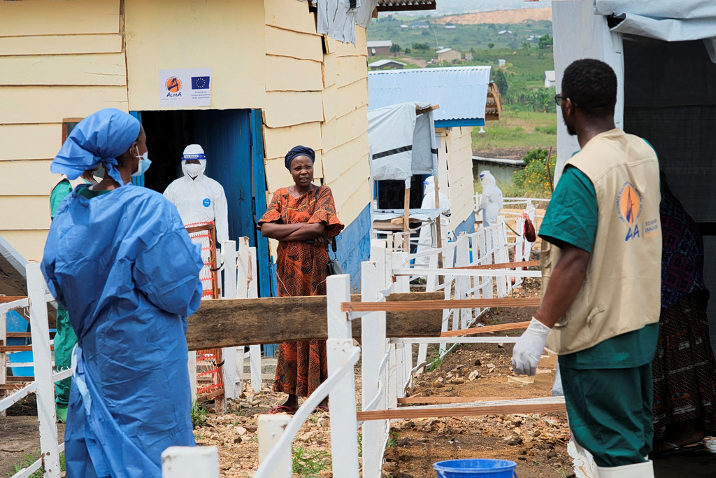 G7 Leaders Call for Coordinated Response to Ebola Outbreak