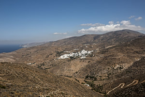 Greek Islands Face Severe Water Shortages Amid Peak Season