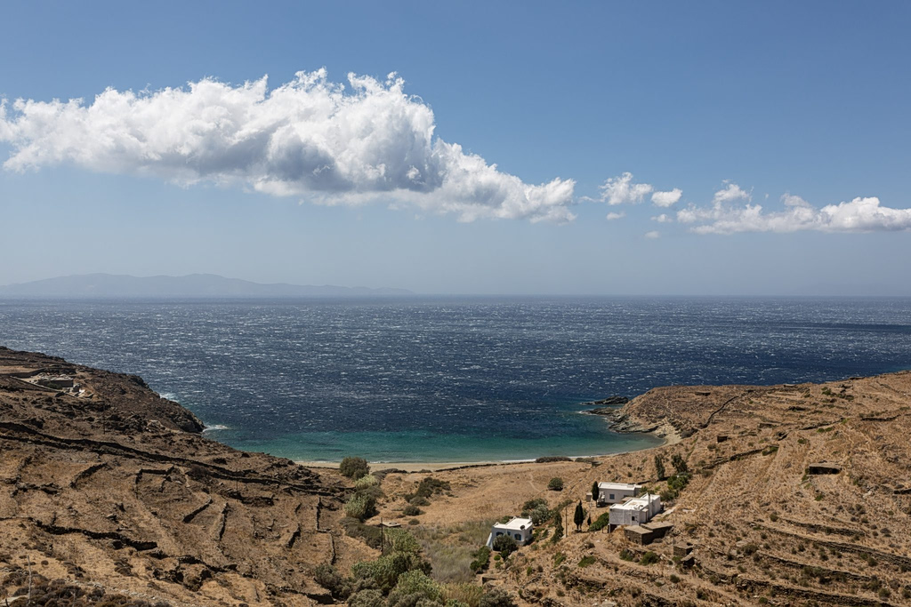 Greek Islands Face Severe Water Shortages Amid Peak Season