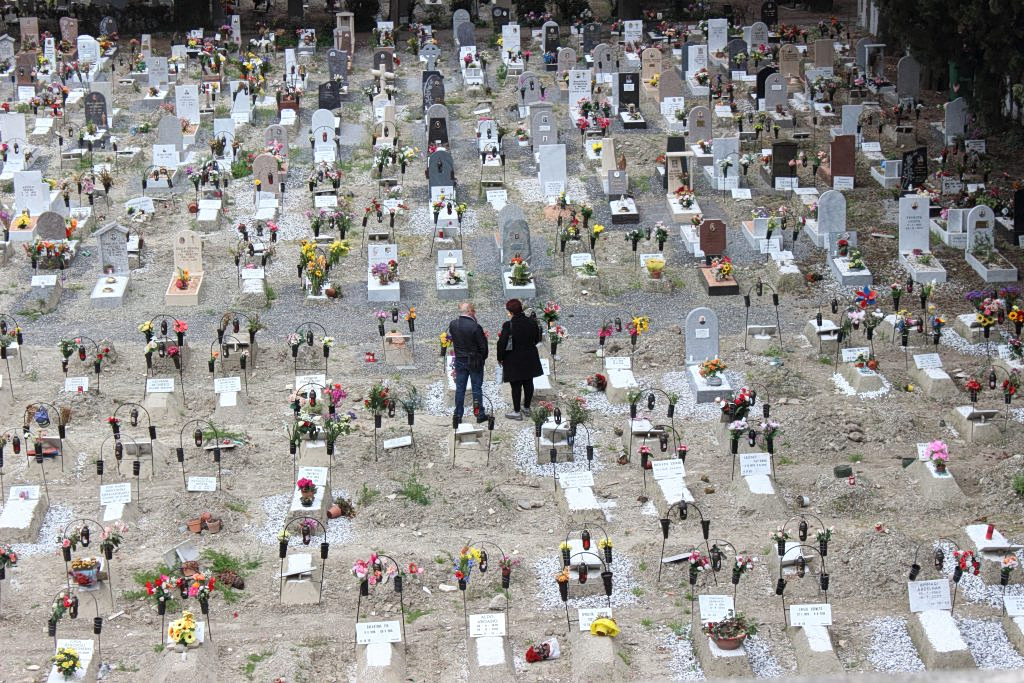 Death Trends in Greece Show Regional and Age Shifts