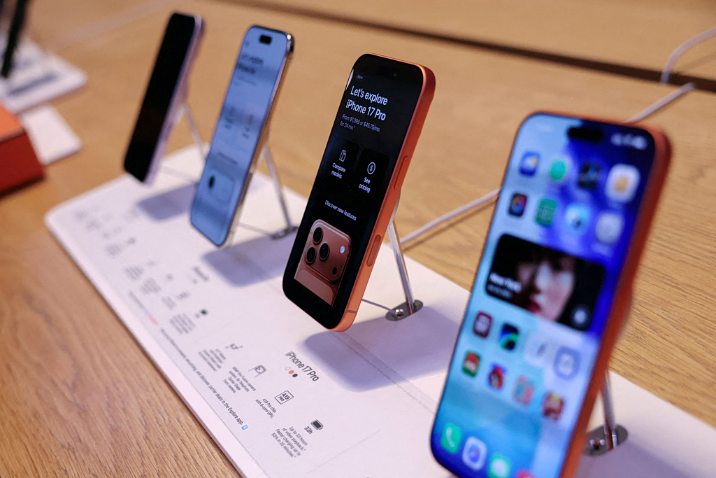 We Did the Math on Why the iPhone 18 Pro Could Cost $1,299